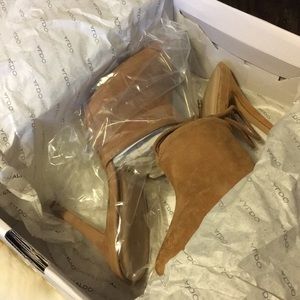 Aldo Carolina tan suede heels